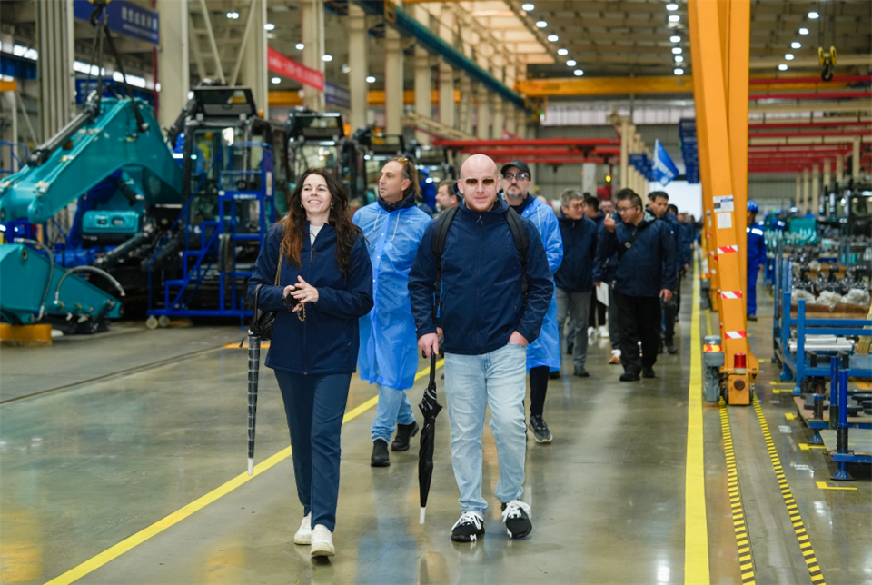 创新引领价值，理想成就未来！UED在线官网网页版(中国)唯一官方网站智能25周年庆典暨全球客户节隆重举办