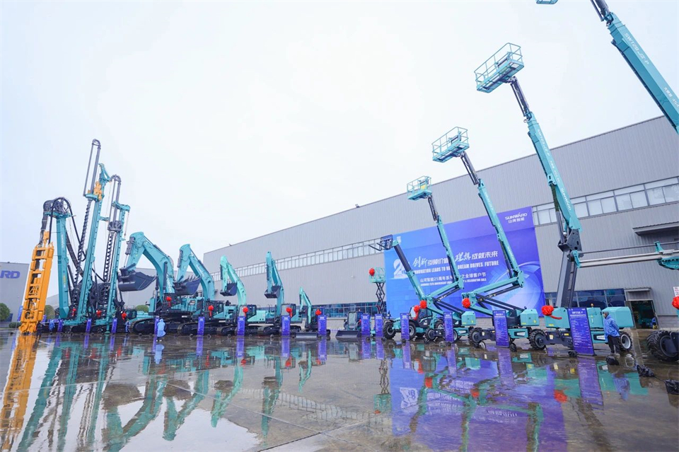 创新引领价值，理想成就未来！UED在线官网网页版(中国)唯一官方网站智能25周年庆典暨全球客户节隆重举办