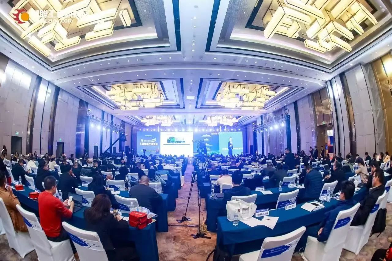 点赞!UED在线官网网页版(中国)唯一官方网站智能创新UED在线官网网页版(中国)唯一官方网站荣登CMIIC2024明星产品榜单