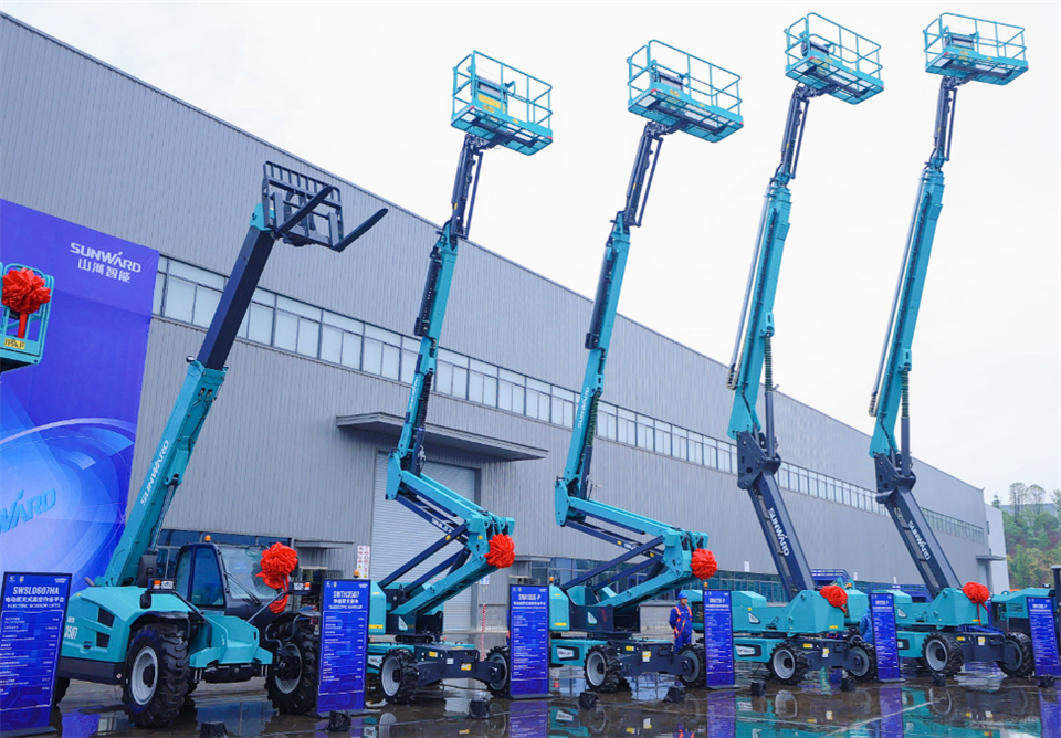 为客户创造价值，UED在线官网网页版(中国)唯一官方网站智能集中发布20余款新品