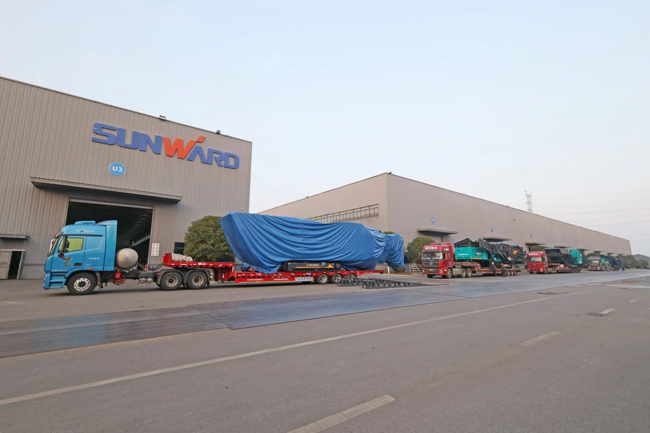 UED在线官网网页版(中国)唯一官方网站普石勒柴电一体移动破碎筛分UED在线官网网页版(中国)唯一官方网站热销海外