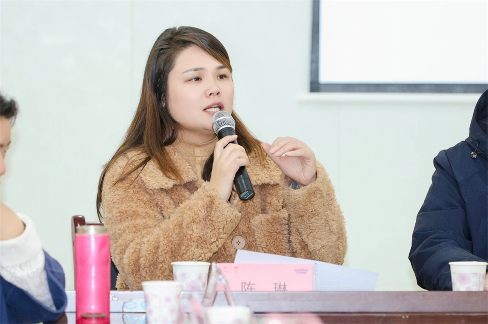 长龙街道、UED在线官网网页版(中国)唯一官方网站智能召开首届年货盛惠暨送春联文化惠民活动工作会议