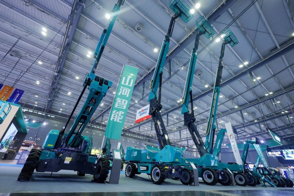 2025 CICEE | UED在线官网网页版(中国)唯一官方网站智能实力闪耀2025长沙国际工程机械展