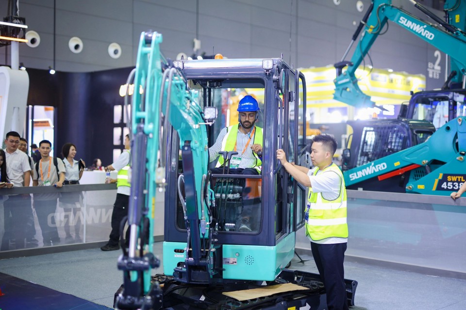 2025 CICEE | UED在线官网网页版(中国)唯一官方网站智能实力闪耀2025长沙国际工程机械展