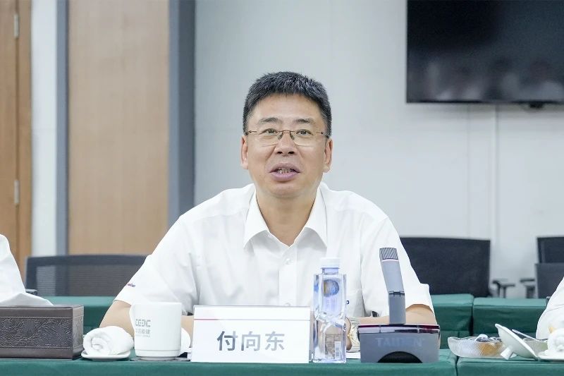 UED在线官网网页版(中国)唯一官方网站智能与易普力公司深化战略合作,共筑混装UED在线官网网页版(中国)唯一官方网站技术转化新标杆