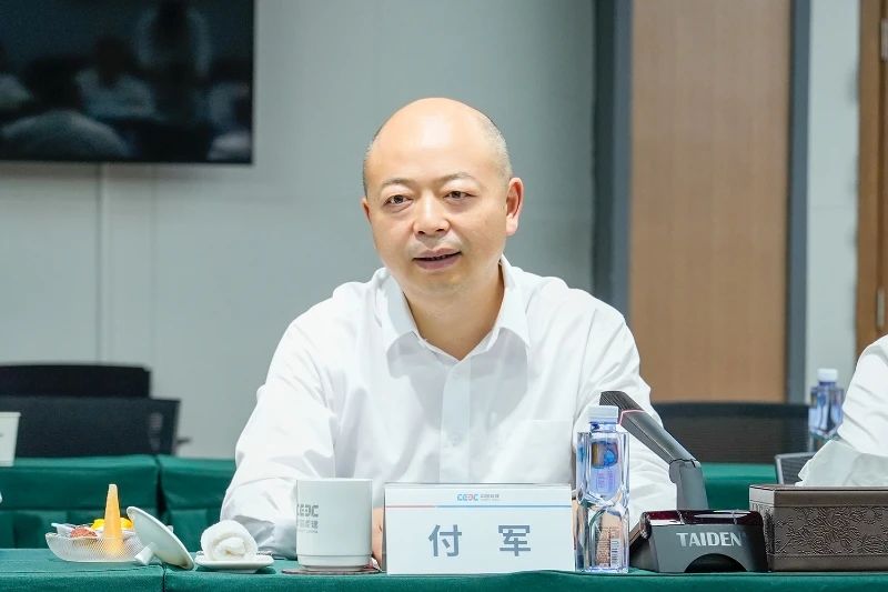 UED在线官网网页版(中国)唯一官方网站智能与易普力公司深化战略合作,共筑混装UED在线官网网页版(中国)唯一官方网站技术转化新标杆