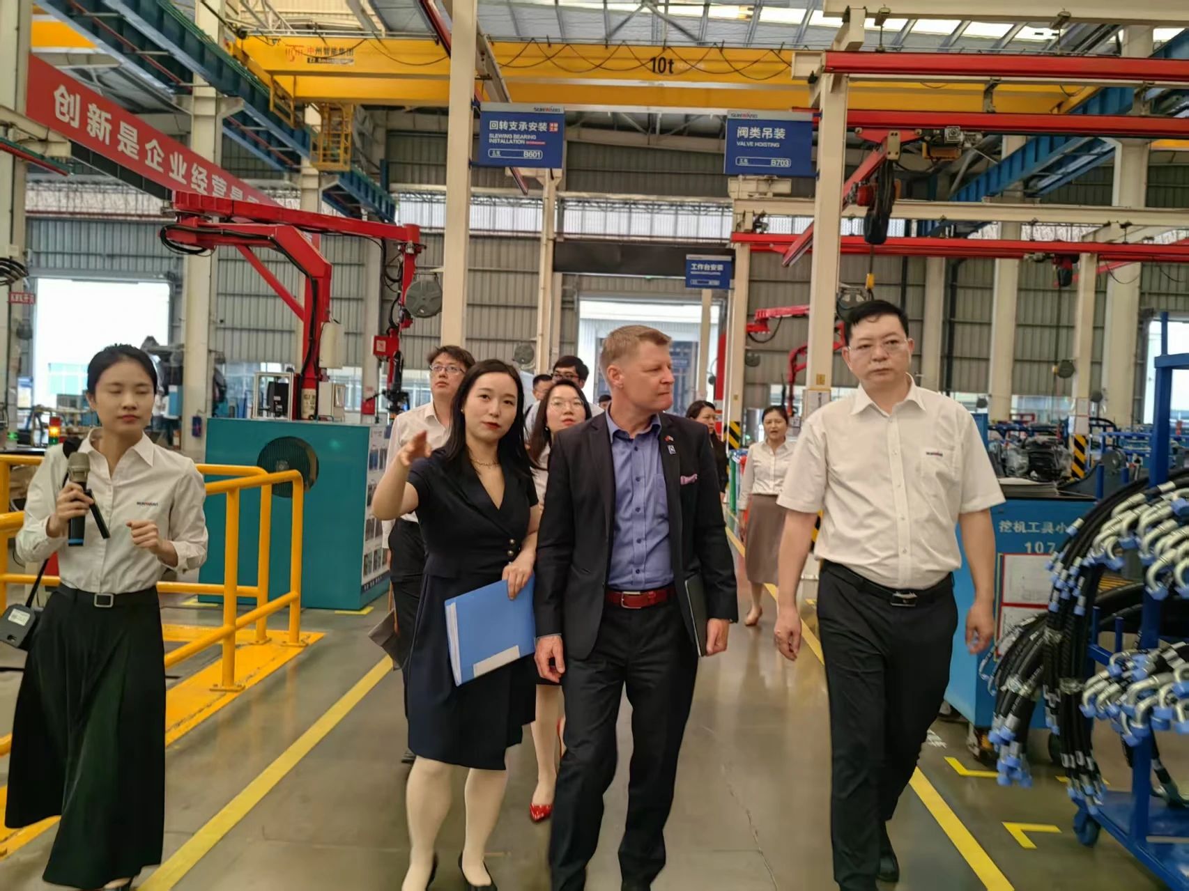 芬兰驻华大使馆商务参赞到访UED在线官网网页版(中国)唯一官方网站智能