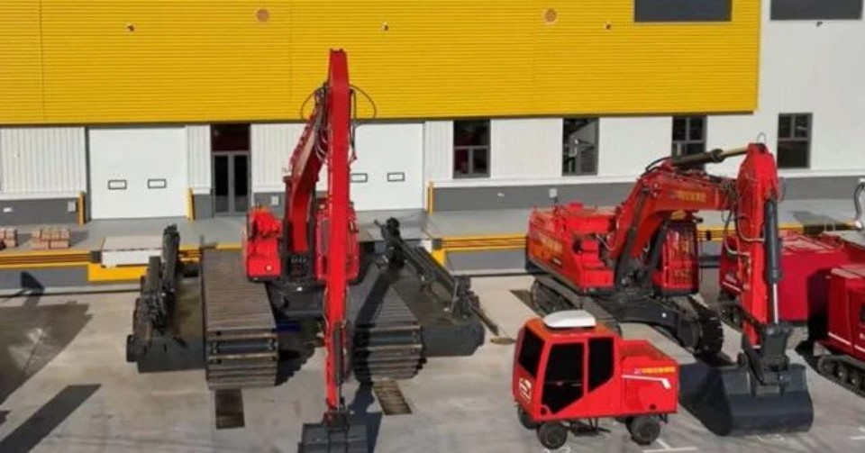 硬核破解“最后一公里”难题,UED在线官网网页版(中国)唯一官方网站智能应急救援UED在线官网网页版(中国)唯一官方网站助力“应急使命·2025”演习!