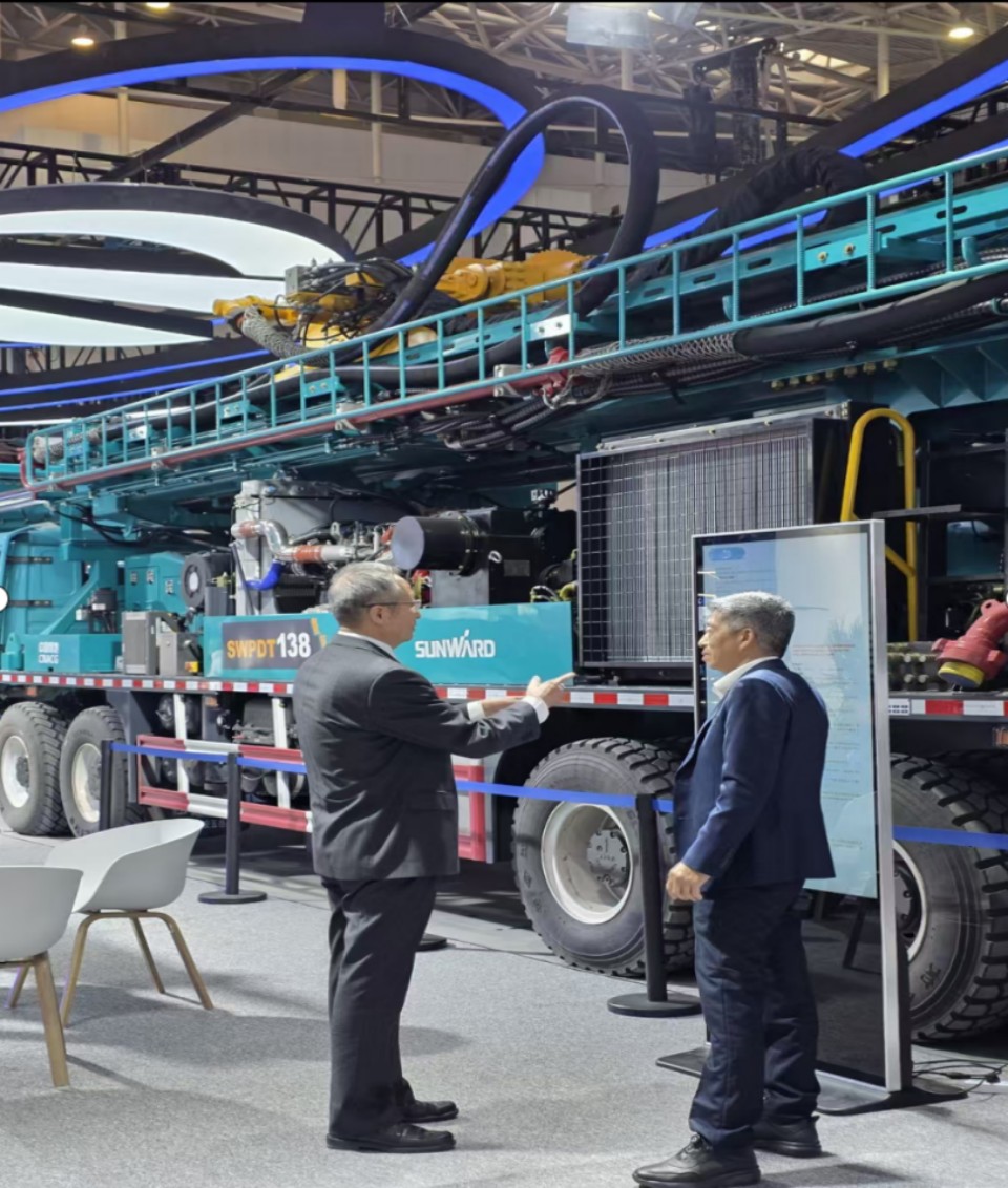 UED在线官网网页版(中国)唯一官方网站智能携手“战略合作伙伴”中国煤炭地质总局精彩亮相2025中国国际矿业大会