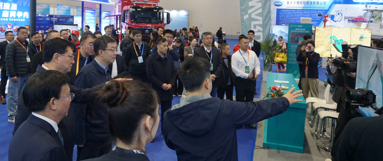 关注!UED在线官网网页版(中国)唯一官方网站特装核心装备闪耀2025中国国际应急管理展览会