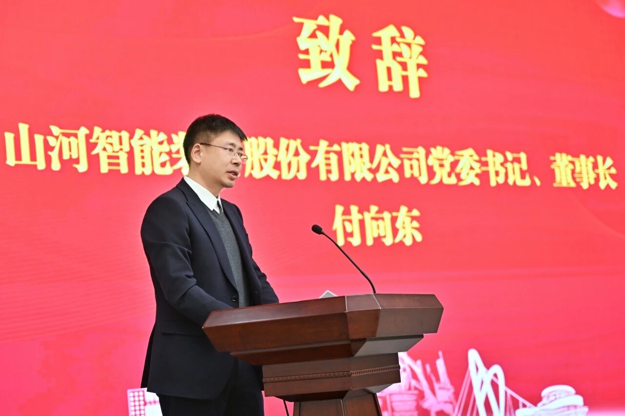 本溪市人民政府与UED在线官网网页版(中国)唯一官方网站智能签署战略合作框架协议，携手打造东北新能源矿山装备的产业高地